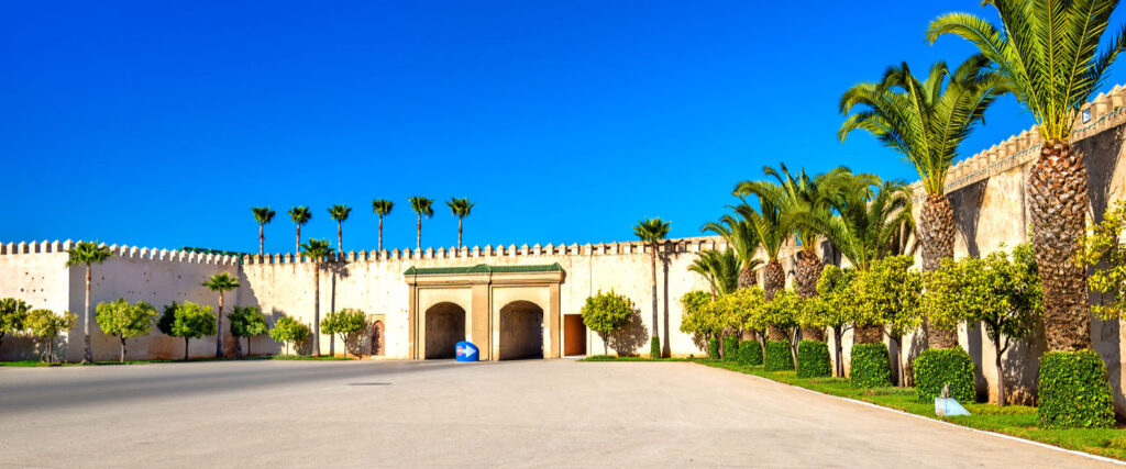 porte-du-palais-royal-de-meknes